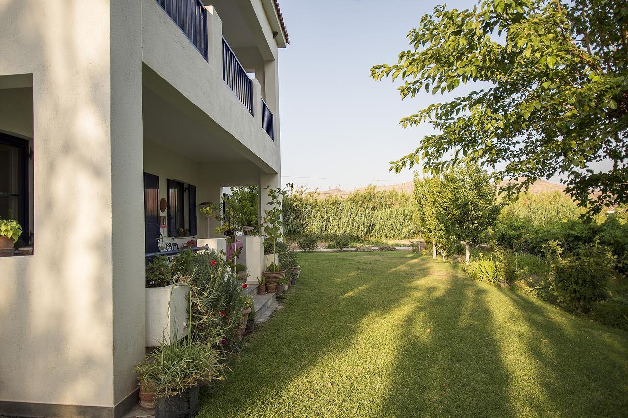 Eressos Ilios Apartments Skala Eresou Ngoại thất bức ảnh